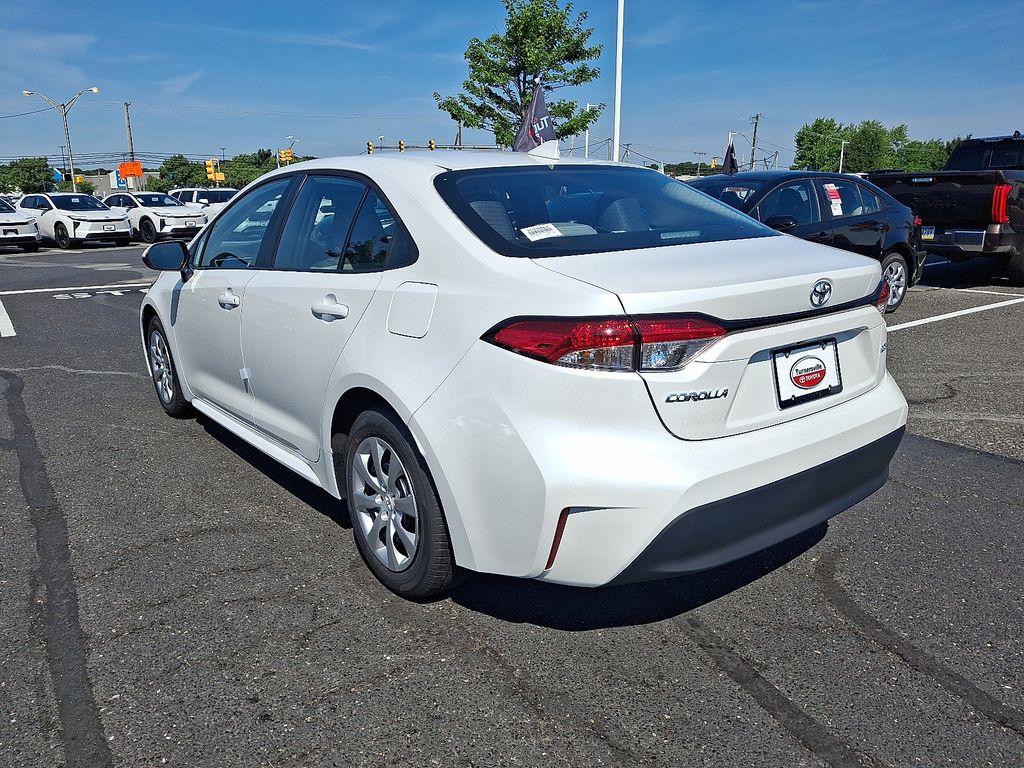 Thumbnail: 2026 Toyota Corolla - 4