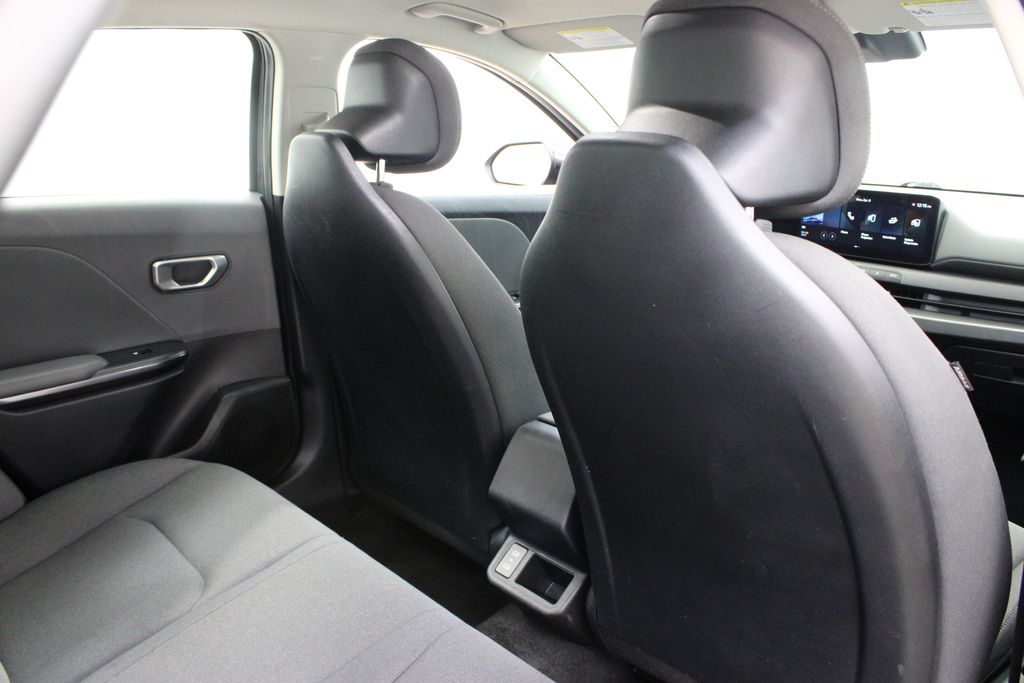 used 2025 Kia K4 car