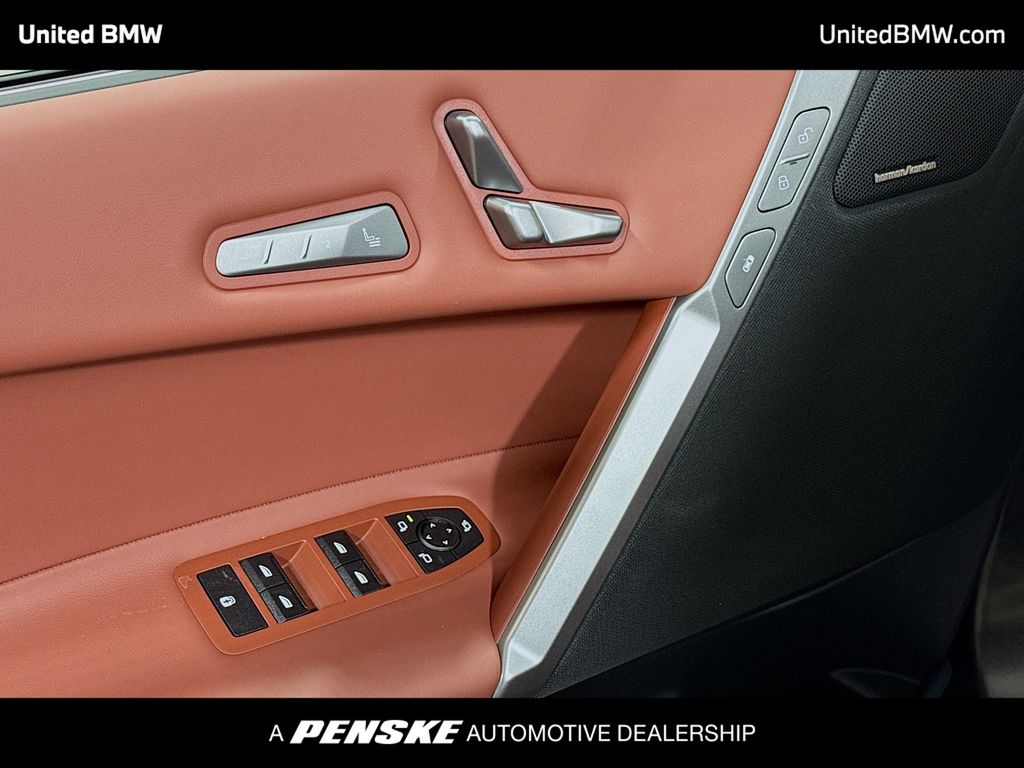 Thumbnail: 2026 BMW iX - 3