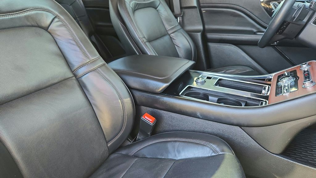 2024 Lincoln Aviator