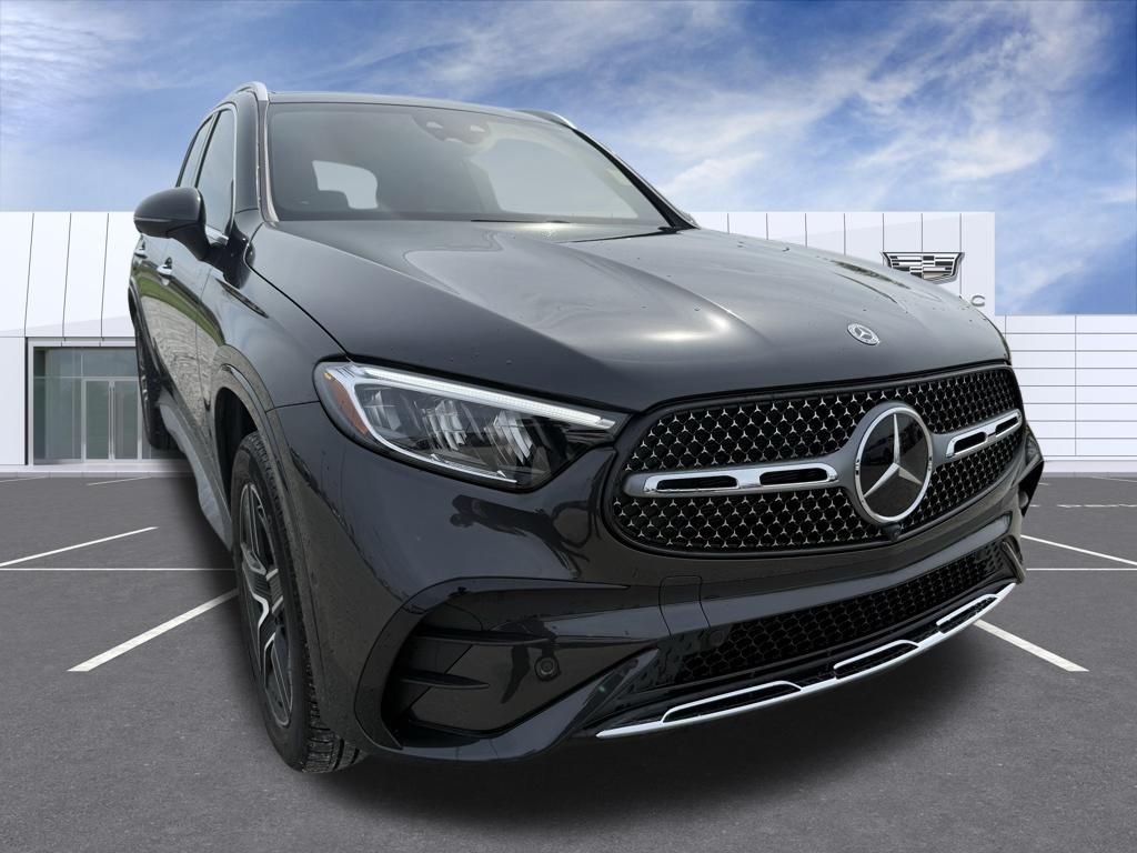 Obsidian Black Metallic 2025 Mercedes-Benz GLC 300 4MATIC SUV / Crossover All-Wheel Drive 9-Speed Automatic