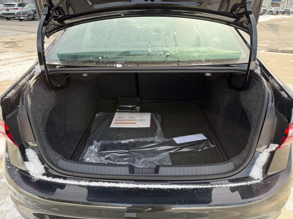 New 2026 Black Volkswagen 2.0T Autobahn image 14