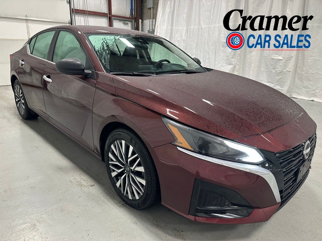 Garnet Pearl Metallic 2024 Nissan Altima 2.5 SV FWD Sedan Front-Wheel Drive Continuously Variable Transmission