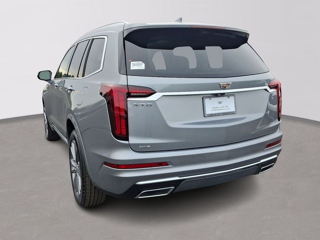 2025 Cadillac XT6 Premium Luxury 3