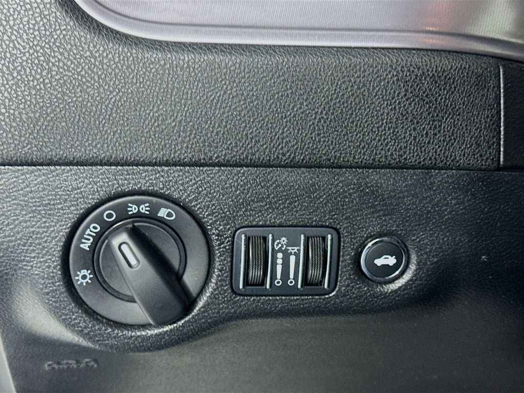 Used Car 2023 Dodge Charger  Sxt For Sale Under $25,000 In Austin, Texas