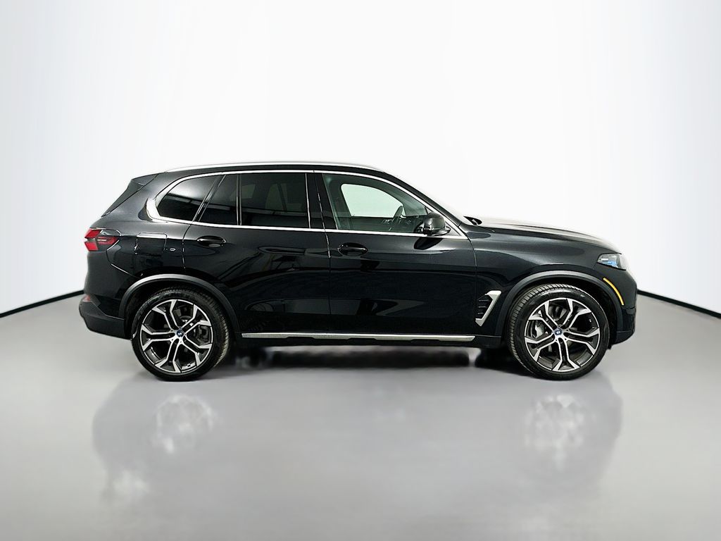 2025 BMW X5 xDrive50e 4