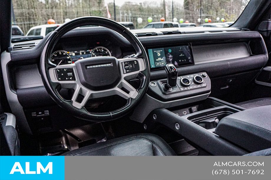 Used 2023 Gray Land Rover X-Dynamic SE image 27