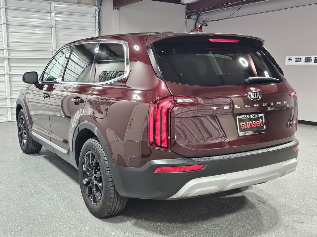 Used 2021 Purple Kia LX image 5