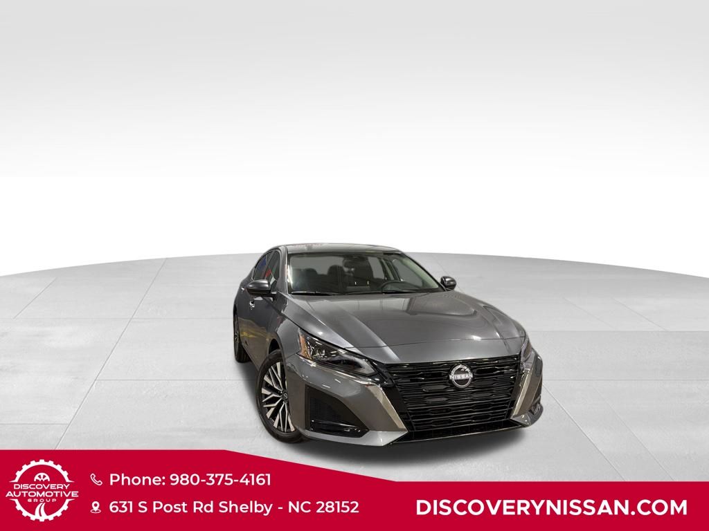 2025 Nissan Altima 2.5 SV FWD