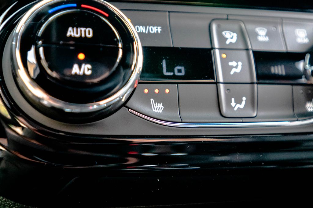 New 2026 Chevrolet Trax SUV