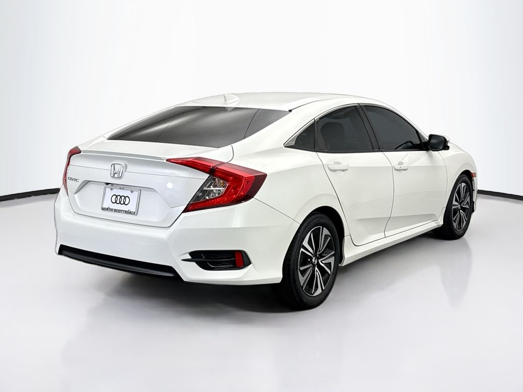 Thumbnail: 2017 Honda Civic - 5