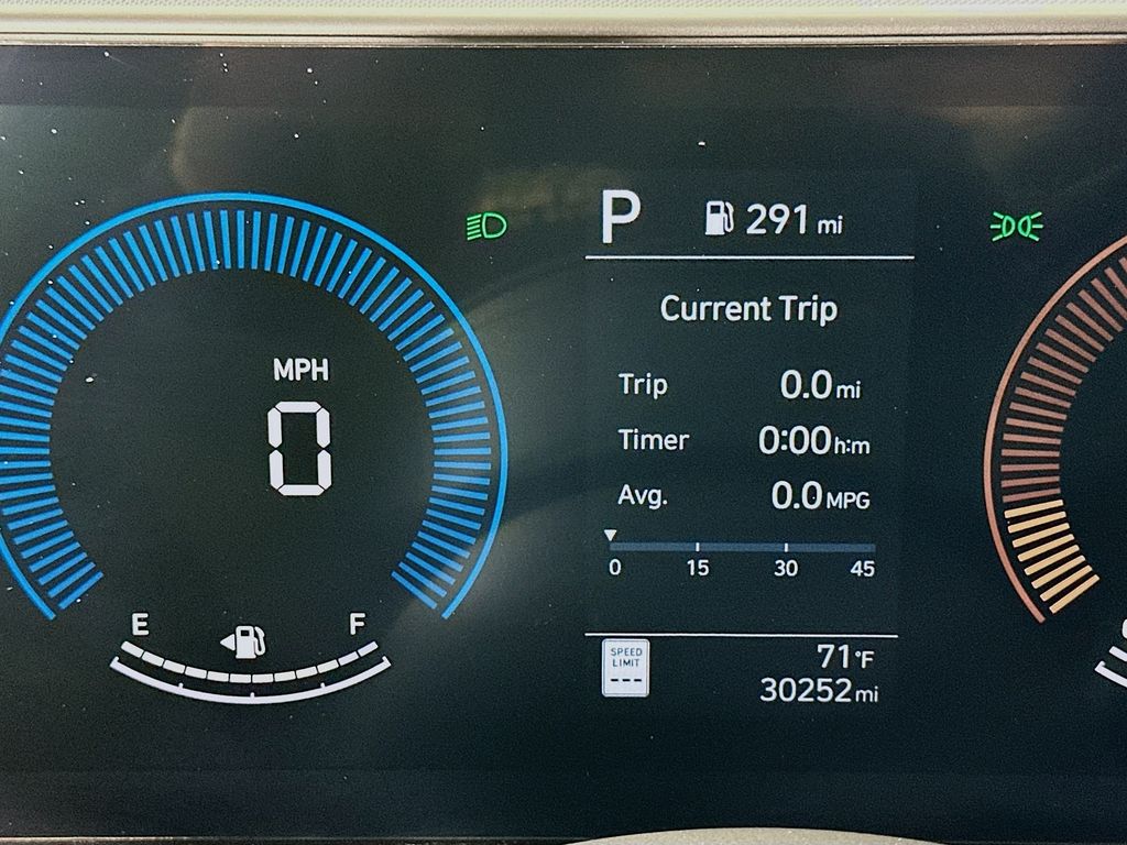 Thumbnail: 2025 Hyundai Kona - 12