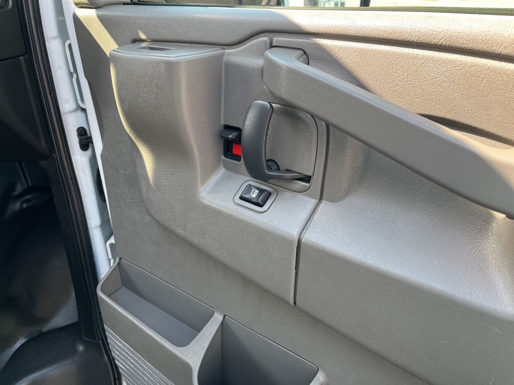 Thumbnail: 2023 Chevrolet Express - 14