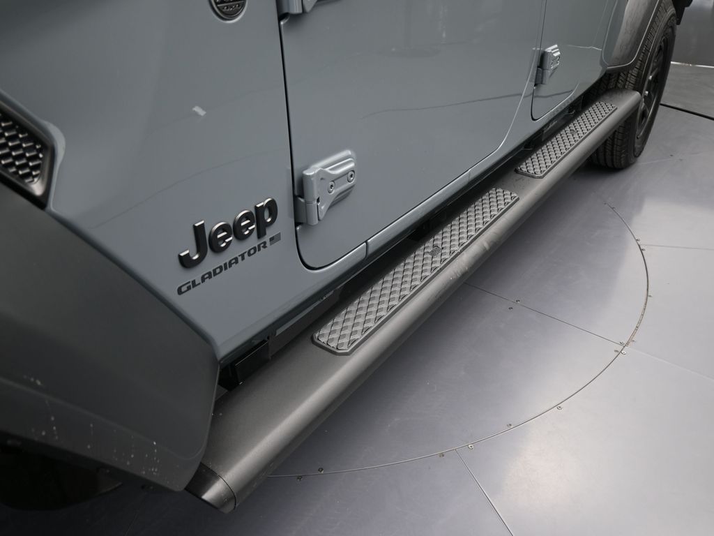 New 2026 anvil clearcoat Jeep Sport image 26