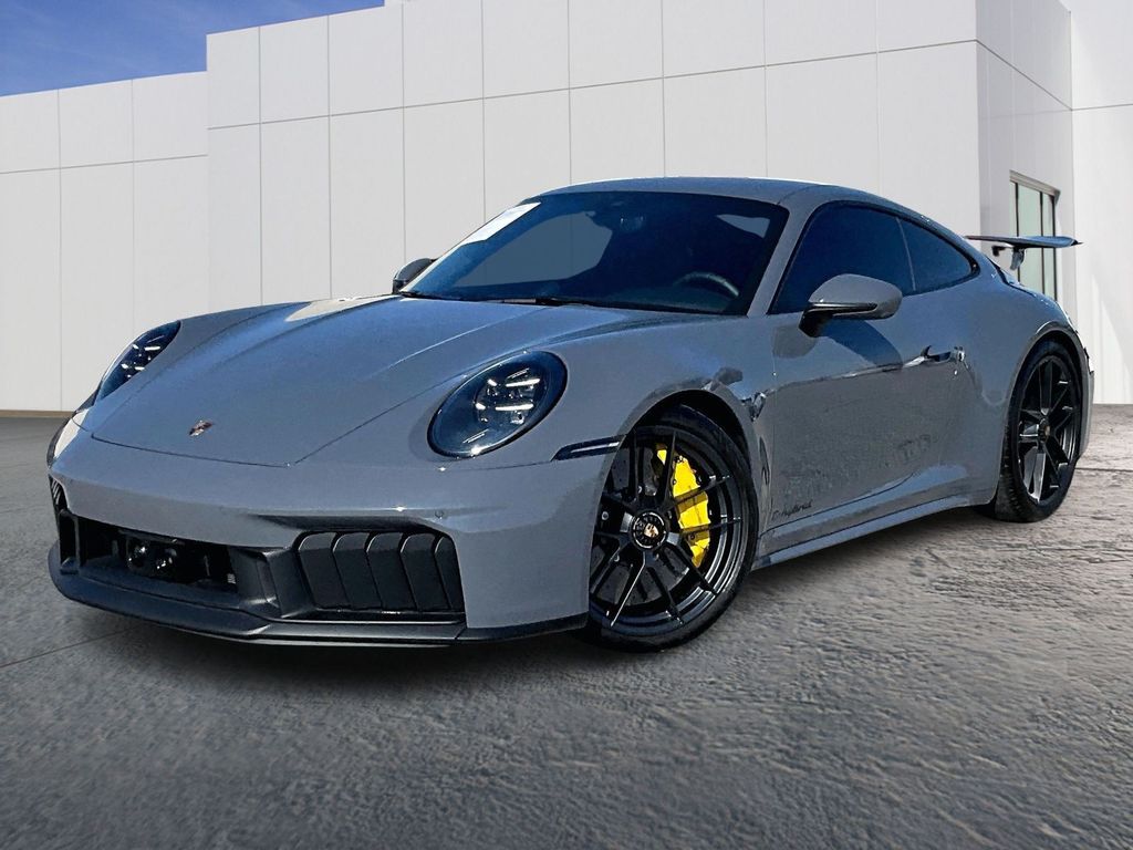 2025 Porsche 911 Carrera GTS Coupe RWD