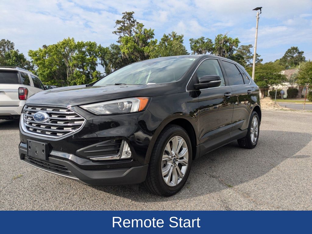 2022 Ford Edge Titanium