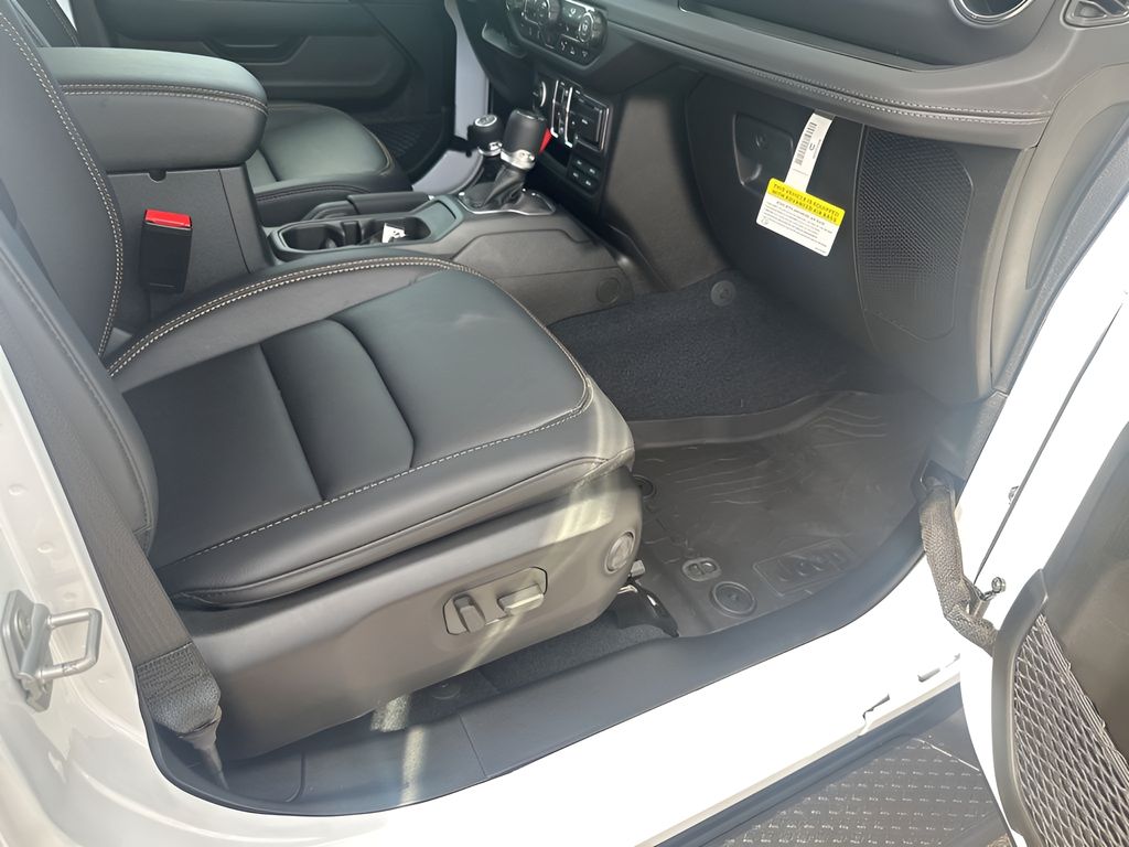 New Car 2025 Jeep Gladiator  For Sale Under $40,000 In Austin, Texas