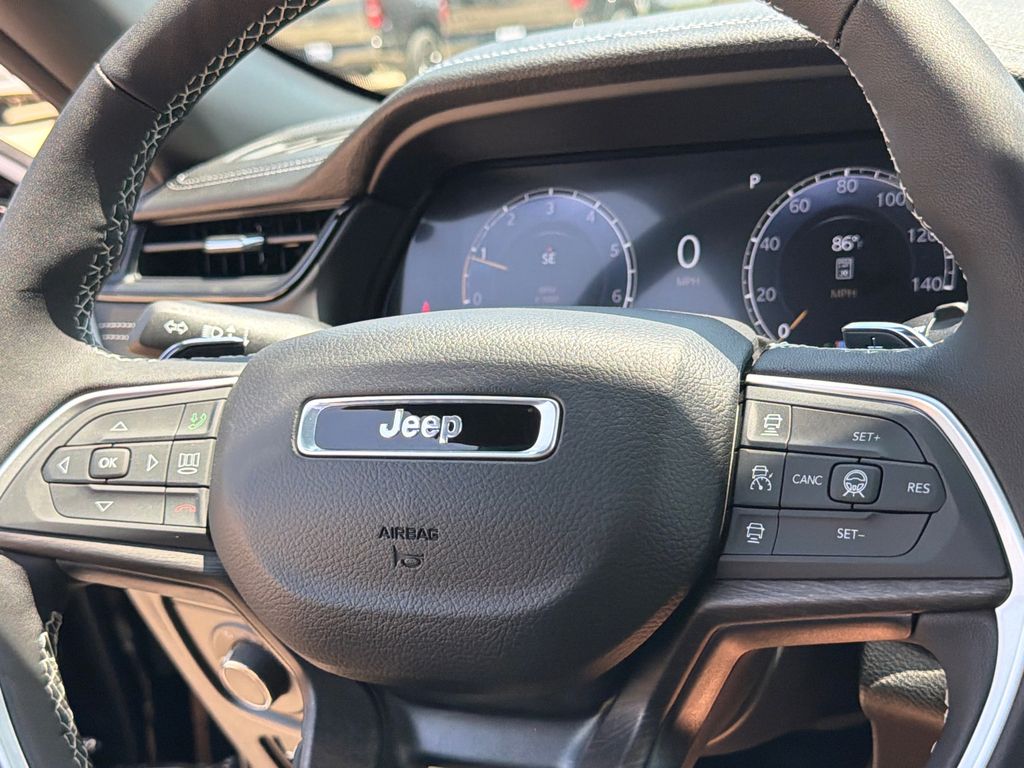 New 2026 Jeep Grand Cherokee SUV