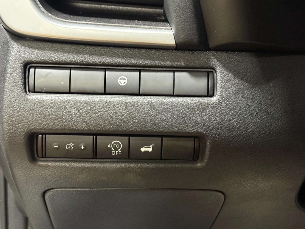 Certified Used 2024 Everest White Pearl Nissan SV image 20
