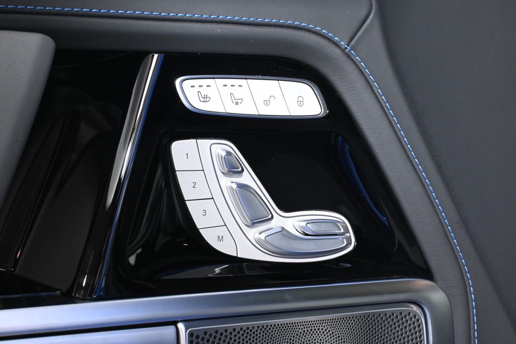 Thumbnail: 2025 Mercedes-Benz G-Class - 26