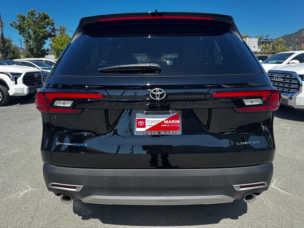 New 2026 Toyota Grand Highlander Hybrid SUV