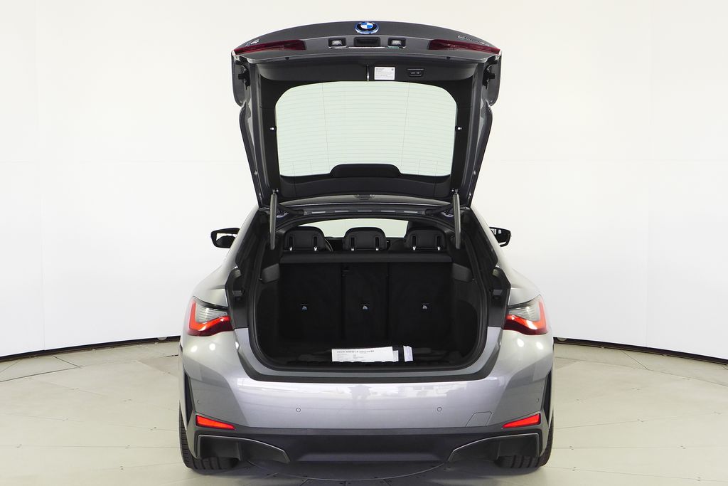 Thumbnail: 2024 BMW i4 - 10
