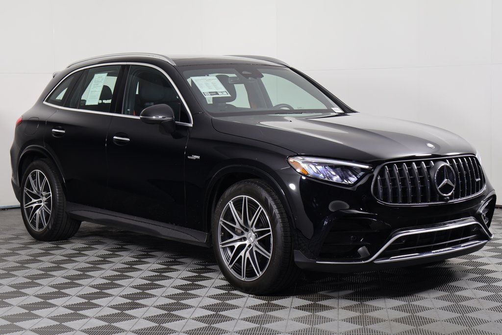 Thumbnail: 2025 Mercedes-Benz GLC - 3