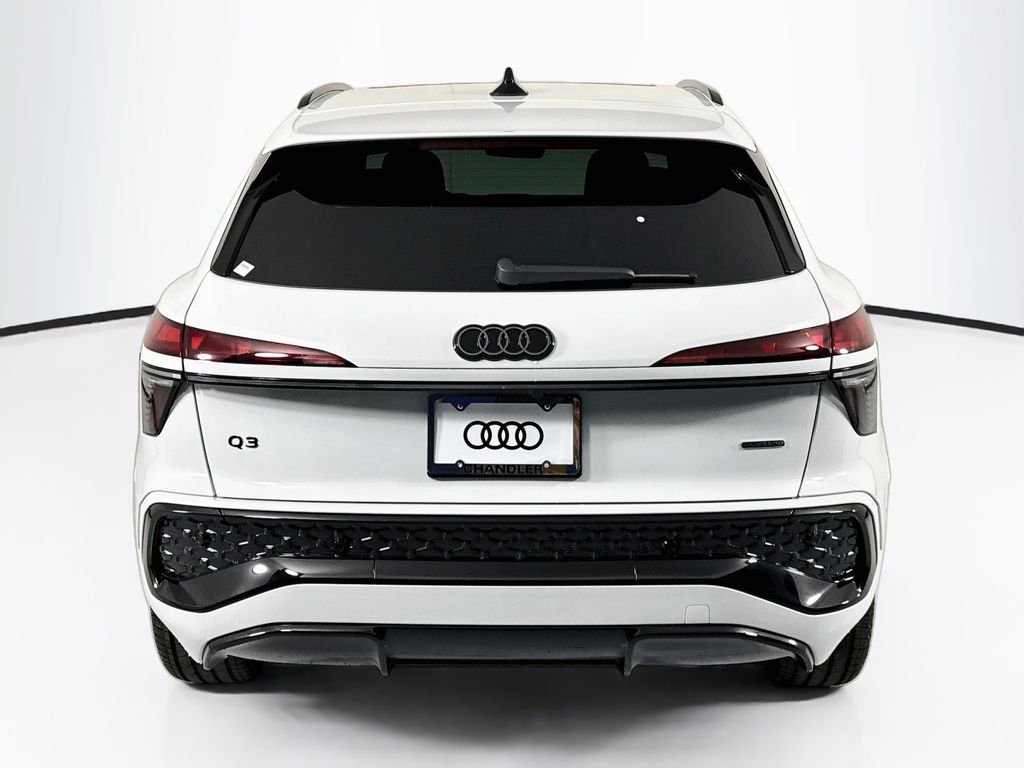 Thumbnail: 2026 Audi Q3 - 6