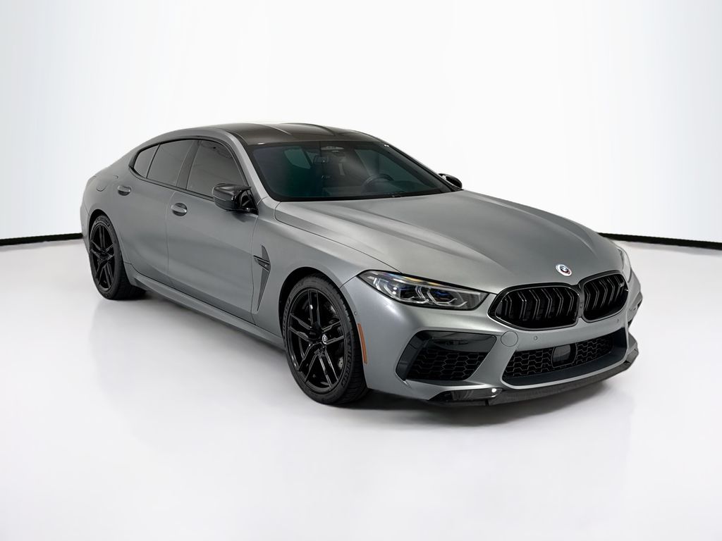 Thumbnail: 2023 BMW M8 - 3