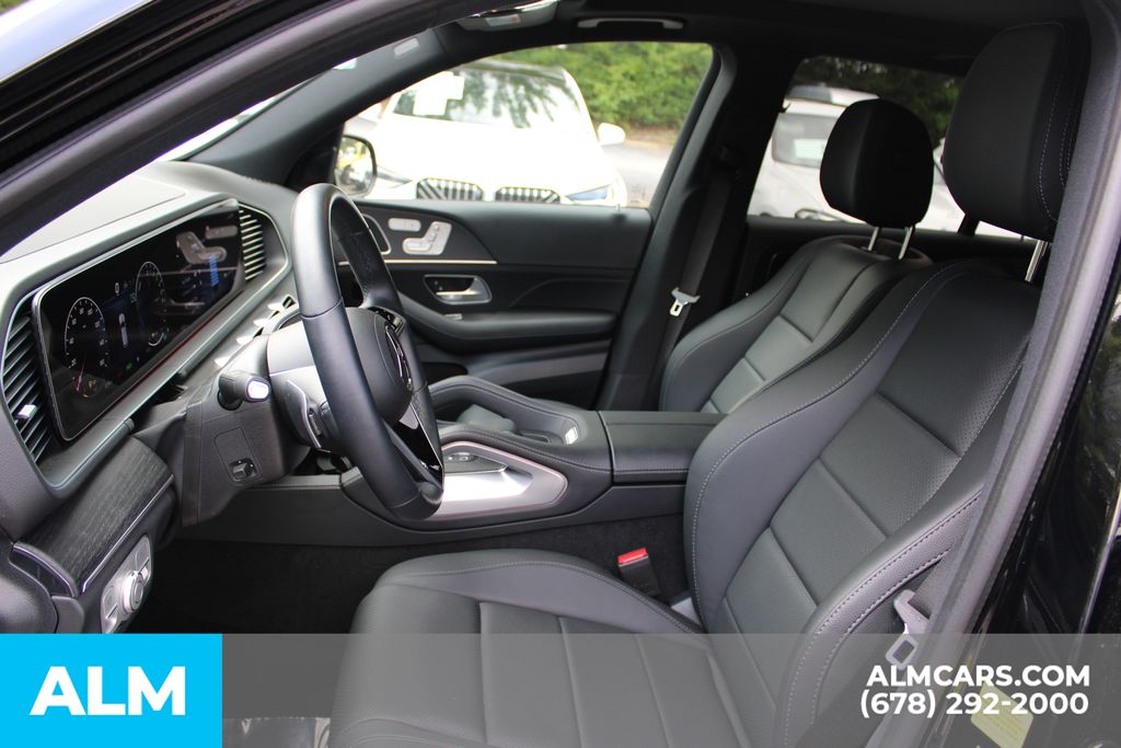 Used 2025 Black Mercedes-Benz GLE 450e image 11