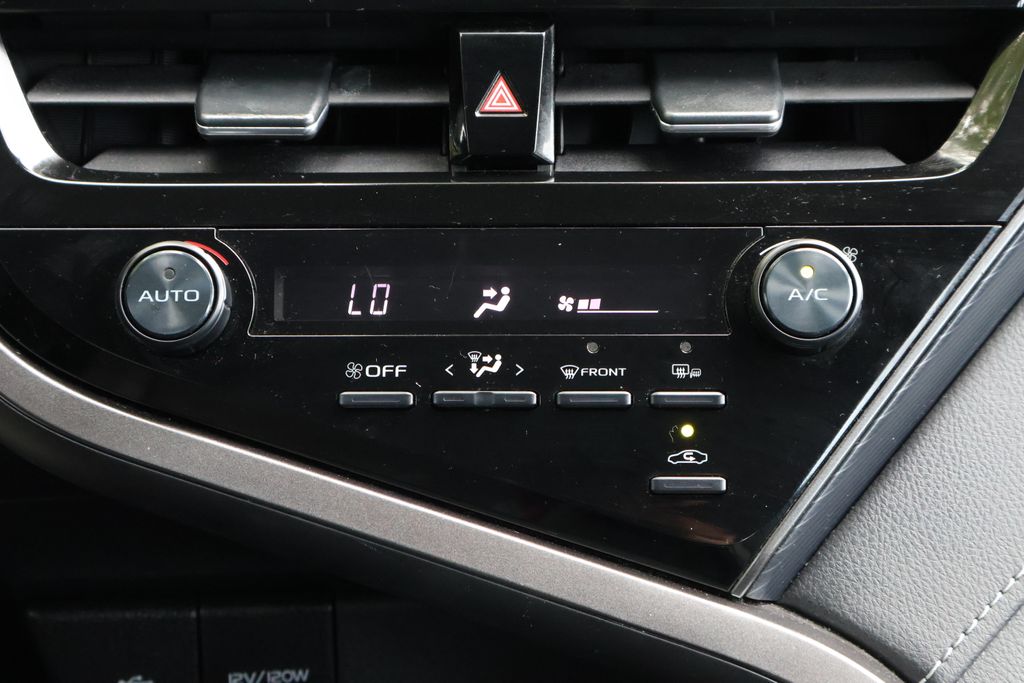 Thumbnail: 2024 Toyota Camry - 17