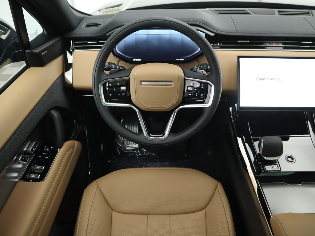 Thumbnail: 2025 Land Rover Range Rover Sport - 10