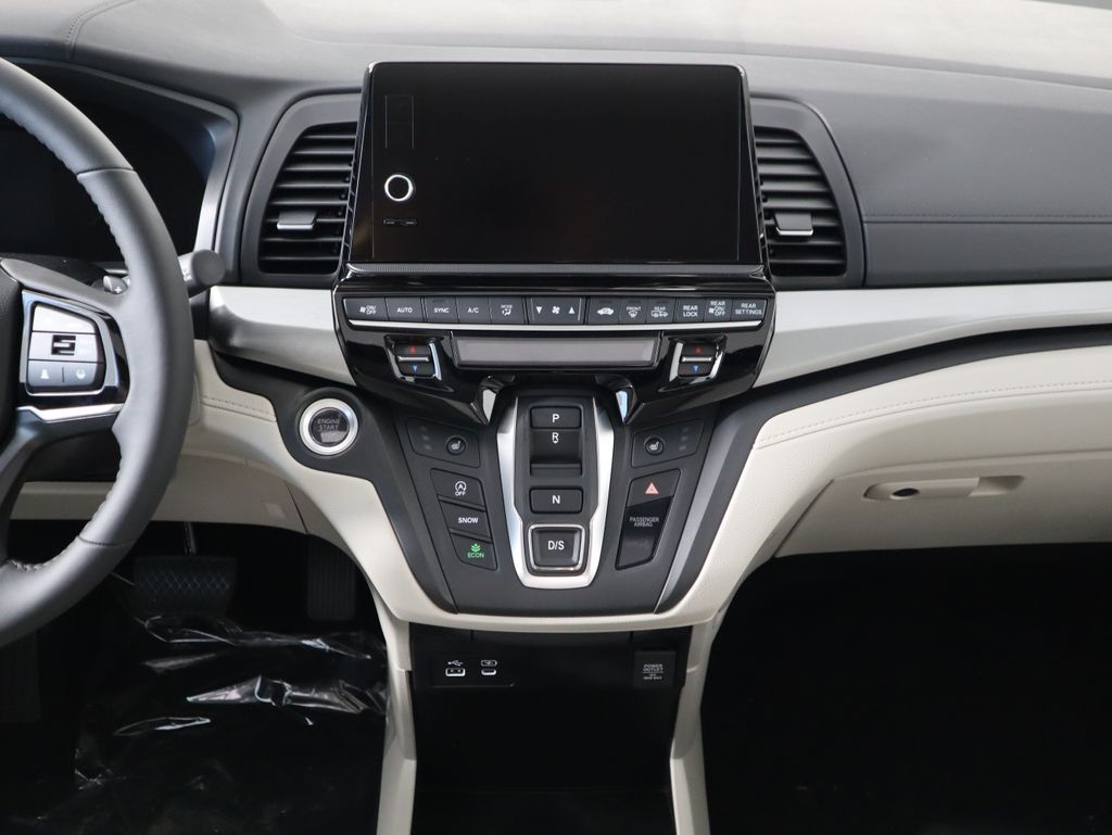 Thumbnail: 2026 Honda Odyssey - 14