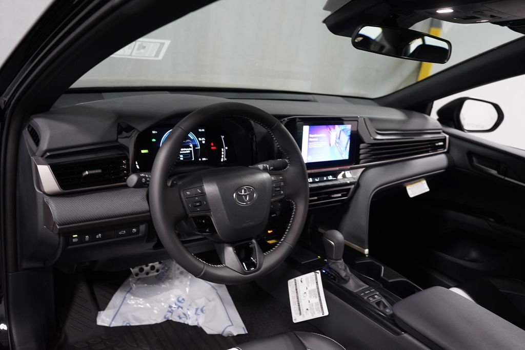 Thumbnail: 2026 Toyota Camry - 11