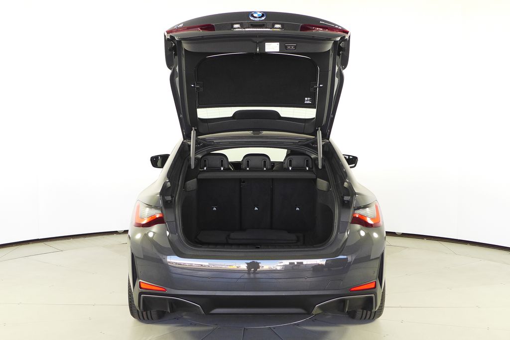 Thumbnail: 2024 BMW i4 - 10