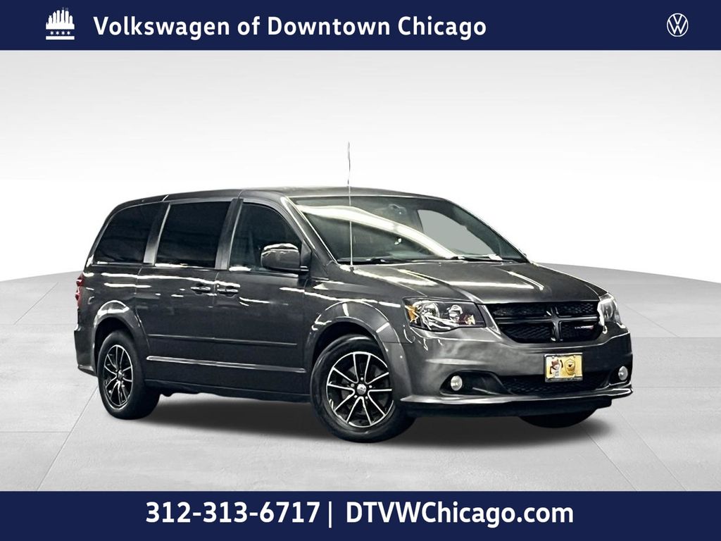 2017 Dodge Grand Caravan SXT's photo