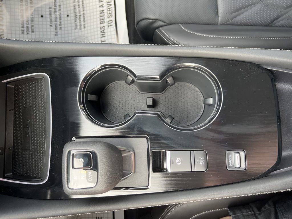 2025 Boulder Gray Pearl Nissan Rogue Platinum FWD SUV