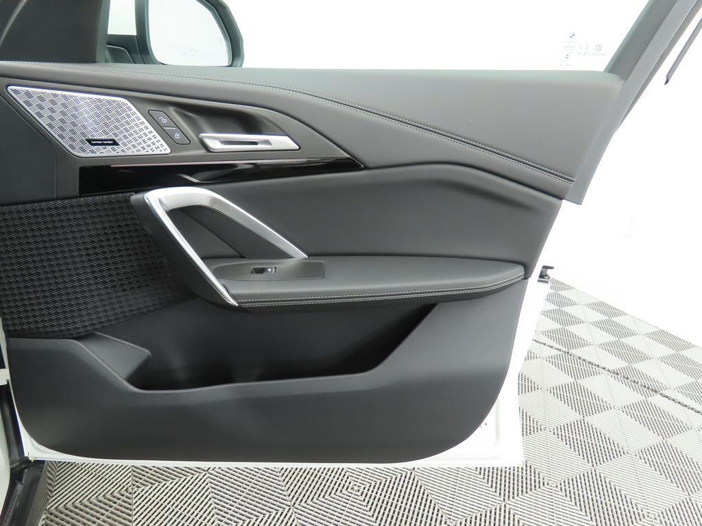 Thumbnail: 2025 BMW X1 - 26