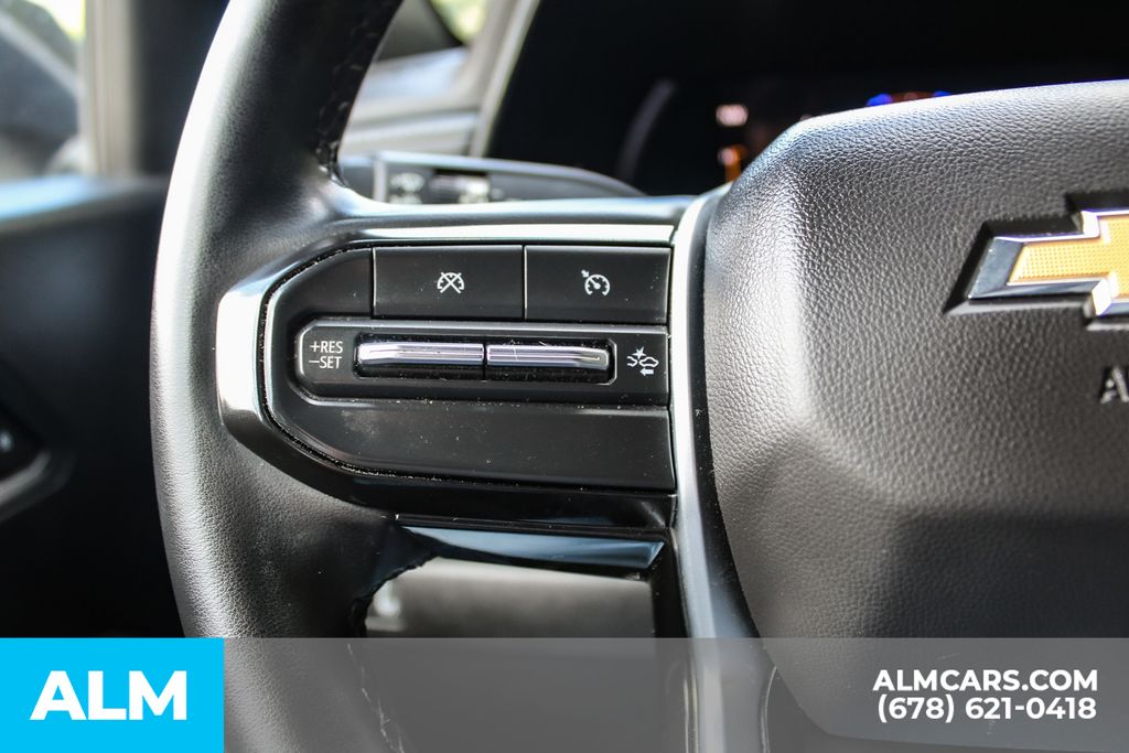 Used 2023 White Chevrolet LT image 23