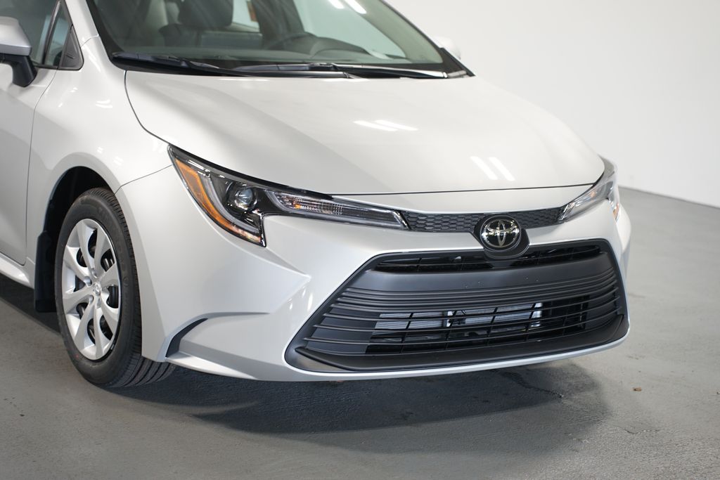 Thumbnail: 2026 Toyota Corolla - 4