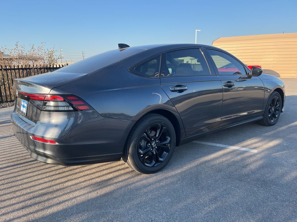 Thumbnail: 2025 Honda Accord - 3