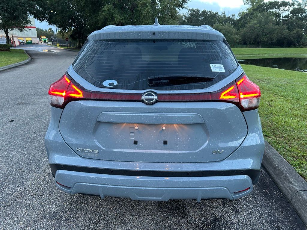 Thumbnail: 2024 Nissan Kicks - 4