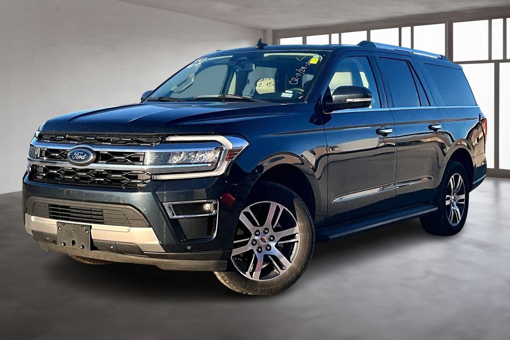 2024 Ford Expedition Limited's photo