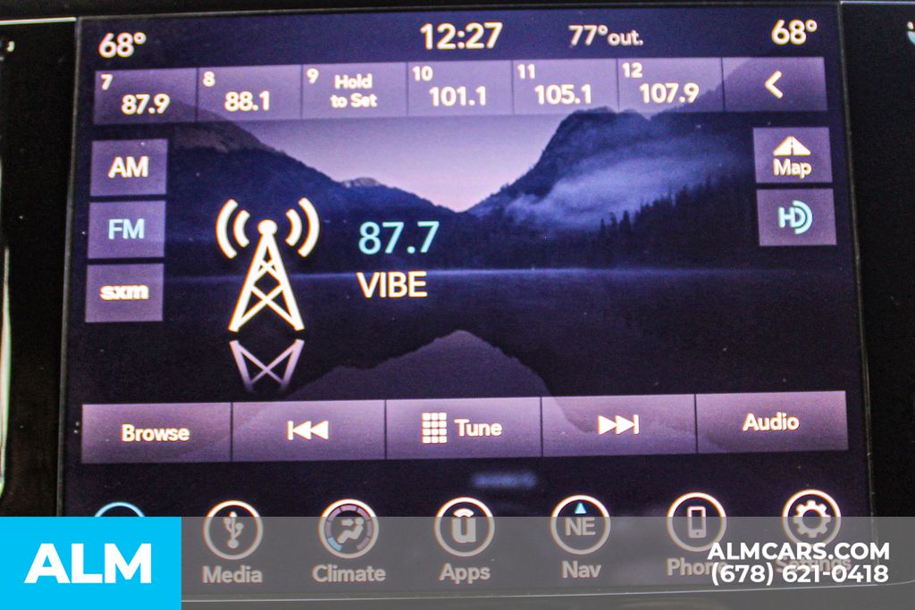 Used 2019 White Chrysler Touring Plus image 34