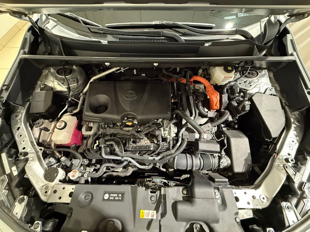 Thumbnail: 2024 Toyota RAV4 - 10