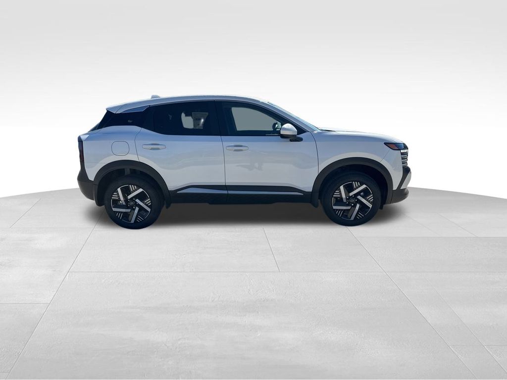 2025 Nissan Kicks SV 10