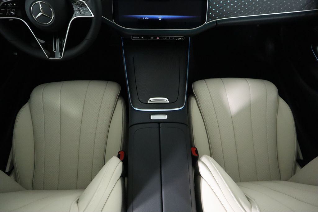 2025 Mercedes-Benz E-Class E 350 18