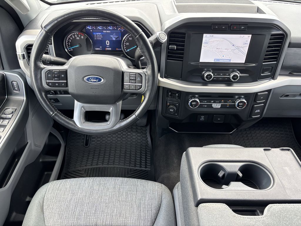 View vehicle photo 3