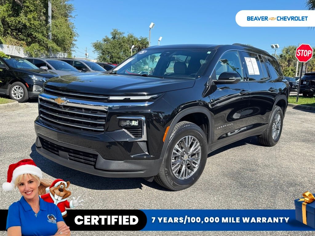 2025 Chevrolet Traverse LT's photo