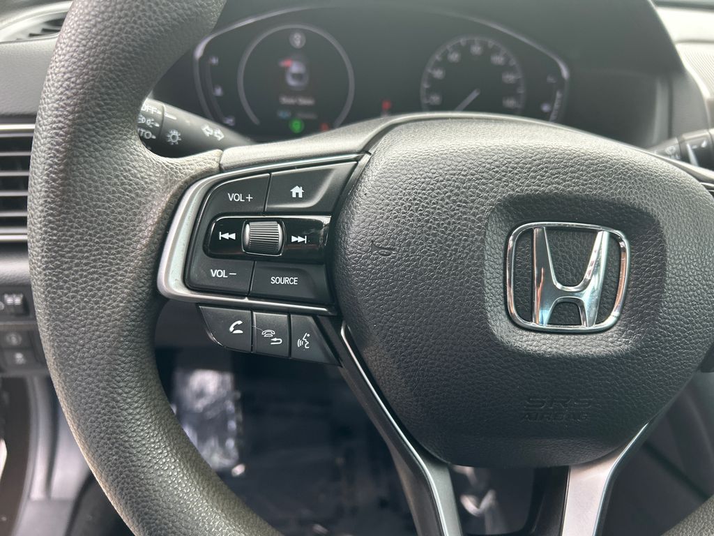 2018 Honda Accord LX 13